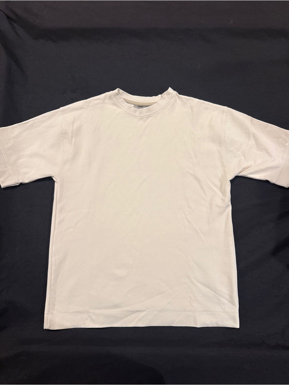 Amongst Others Men's Heavyweight CottoShort Sleeve Crewneck T-Shirt in Off-White